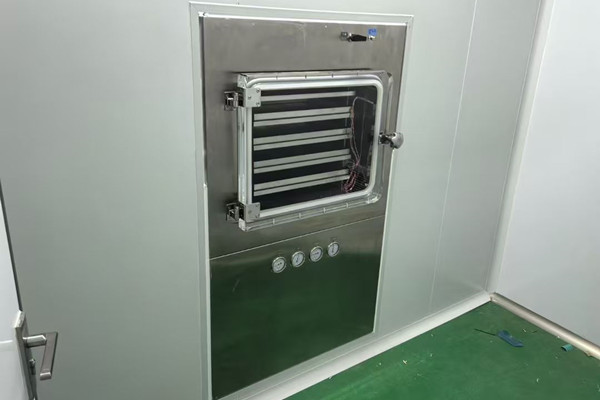 天游TY8检测中心1m²生产型冻干机(穿墙型)设备现场实拍图1